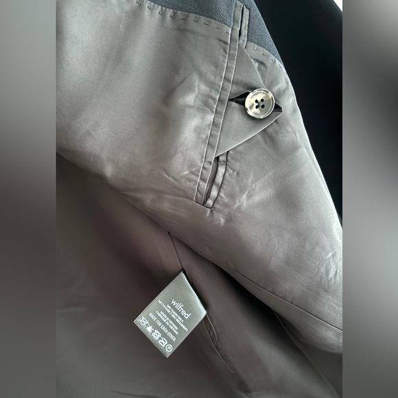 Wilfred Heartbreaker Blazer - Picture 4 of 11